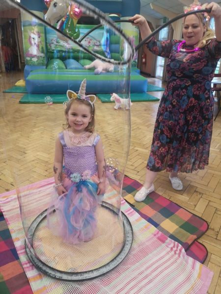 holly bubble unicorn theme party