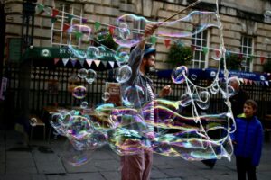 party entertainer circus bubbles kai performer